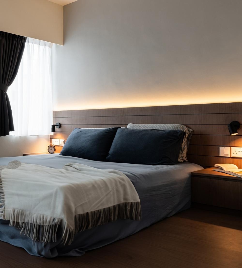 Modern Bedroom with Lighting and LED Strip