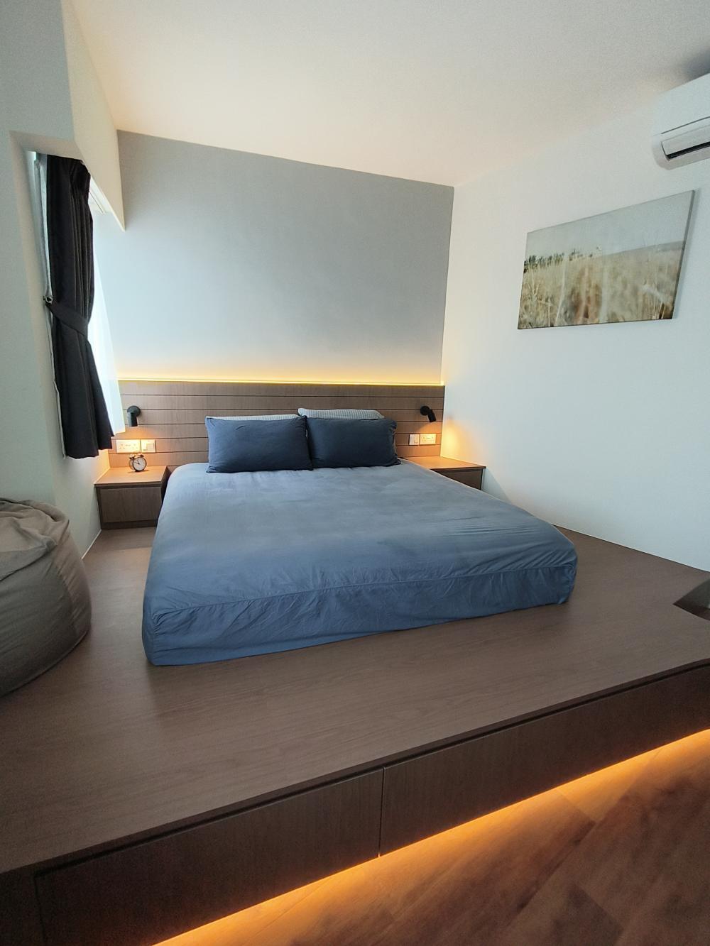 Modern Bedroom with Platform Bed and Vinyl Flooring