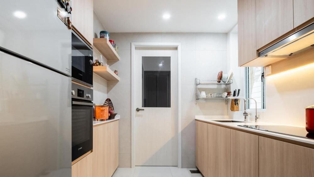 Modern Kitchen with Countertop and Kitchen Accessories
