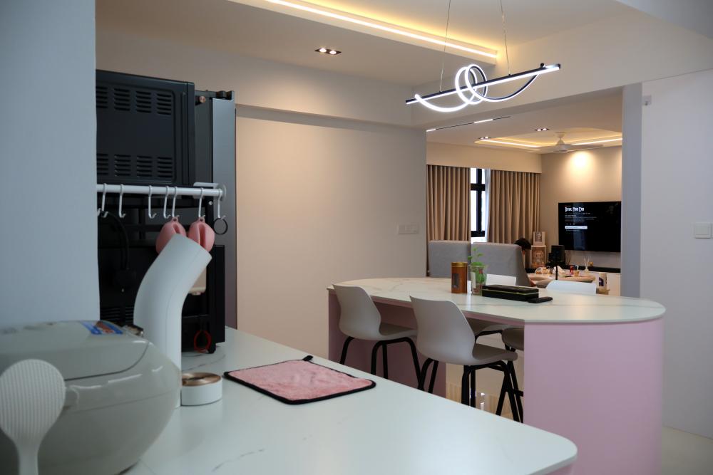 Minimalist Kitchen with Countertop and Kitchen Island