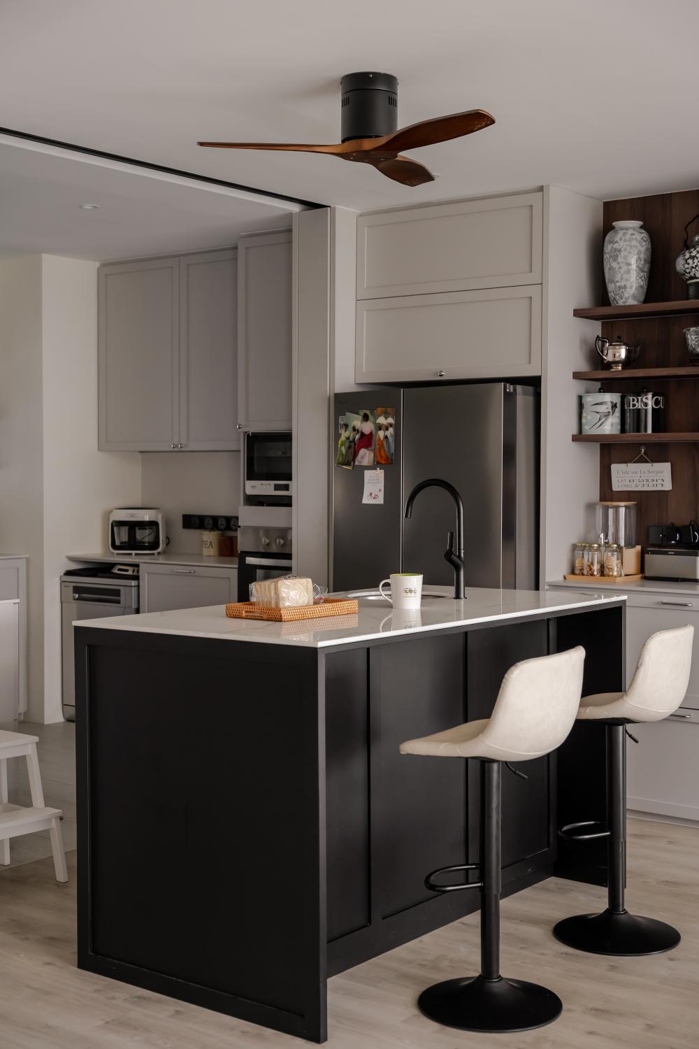 Vintage Kitchen with Countertop and Kitchen Island