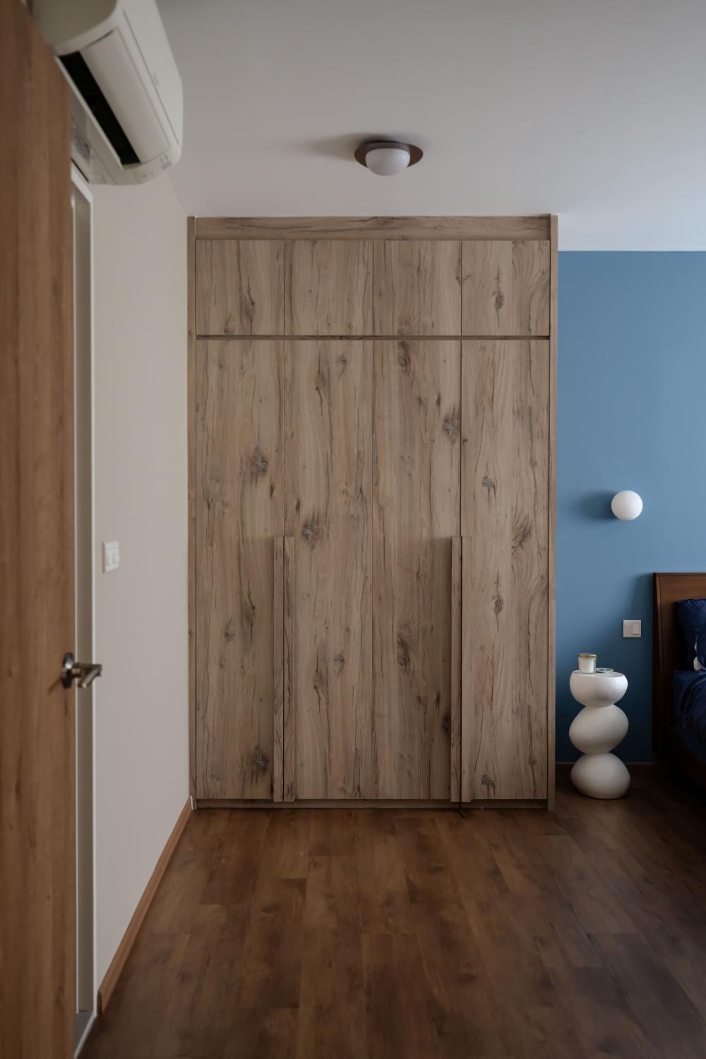 Scandinavian Bedroom with Built-in Bed and Closet