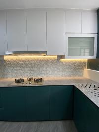 Contemporary Resale 4-Room HDB by Meng Design & Build