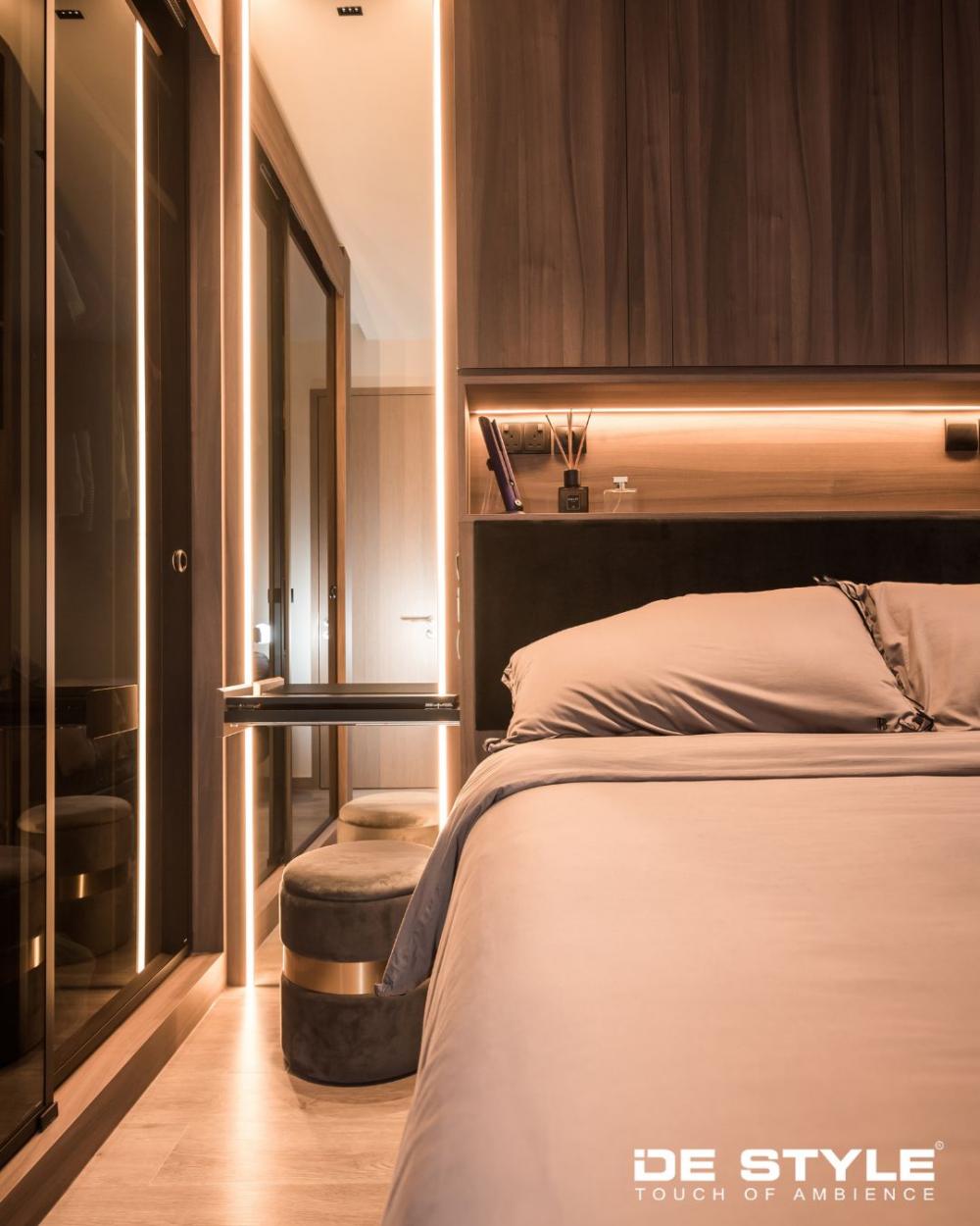 Scandinavian Bedroom with Vinyl Flooring and Wardrobe
