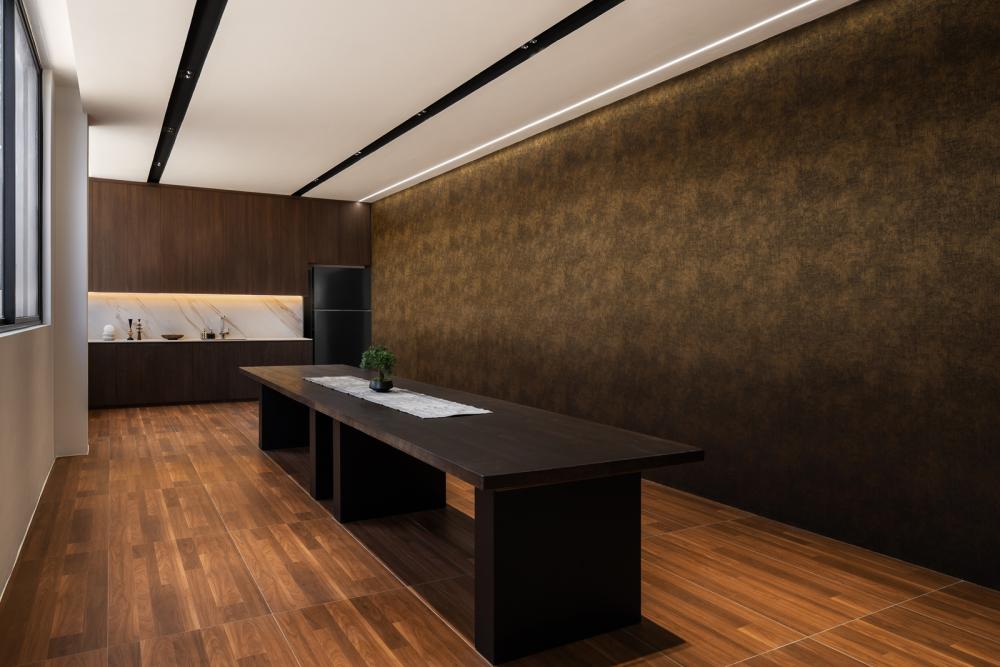 Modern Pantry with Kitchen Island and Kitchen Accessories