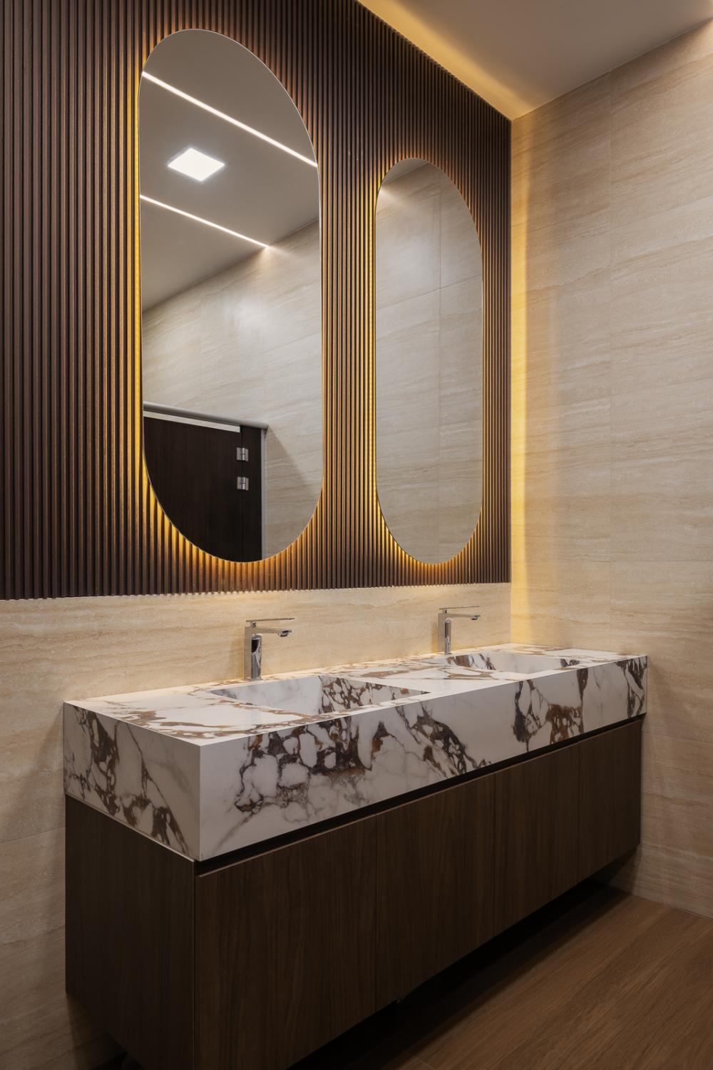 Modern Bathroom with Mirror and Bathroom Mirrors