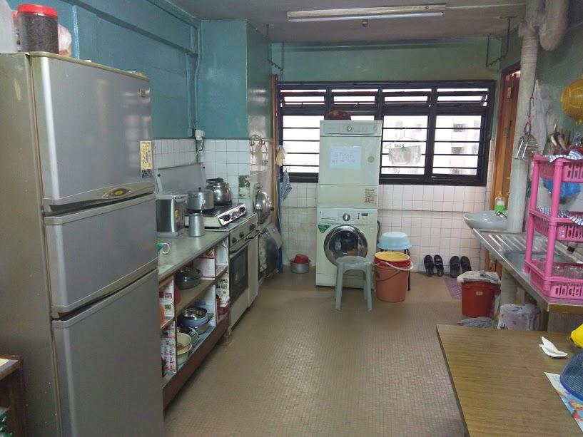 Asian Kitchen with Vinyl Flooring and Homogeneous Tiles