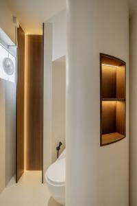 Minimalist Bathroom at 114 Bukit Purmei Rd