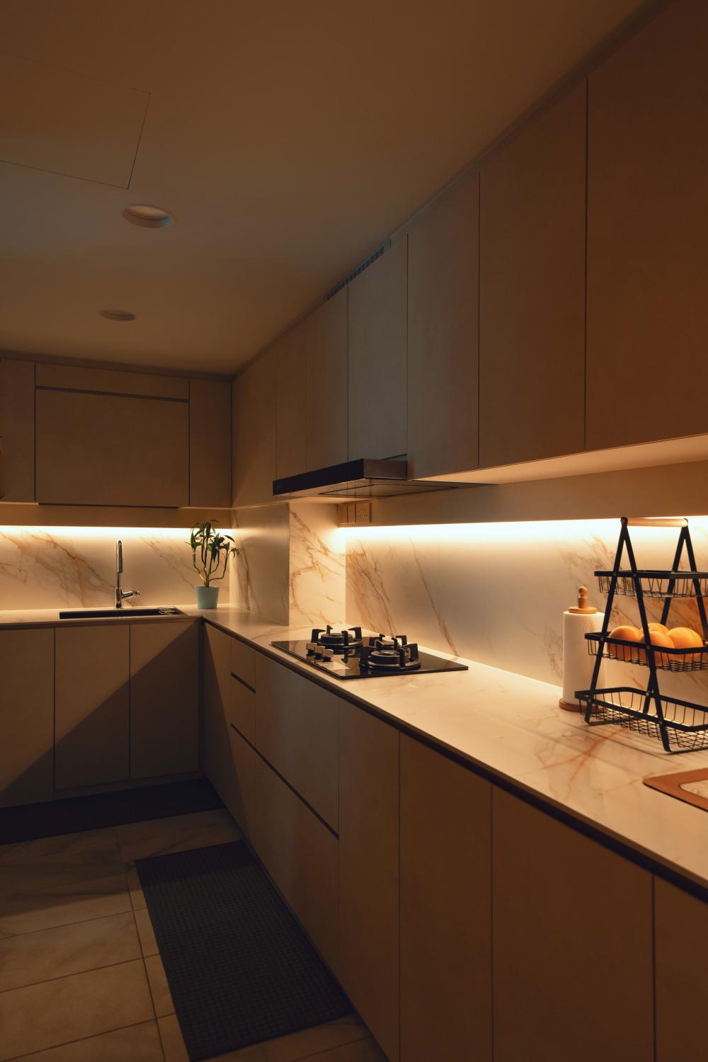 Contemporary Kitchen with Kitchen Island and Kitchen Accessories