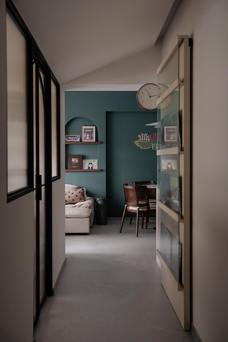 Vintage Hallway with Artwork and Paintings