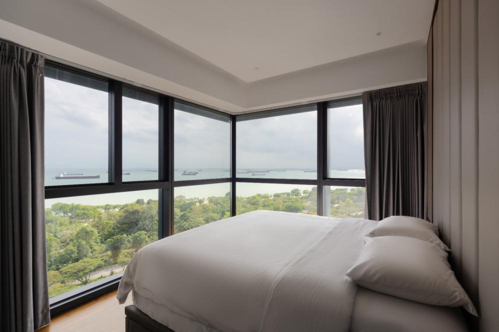 Modern Bedroom with Queen Bed and Bed