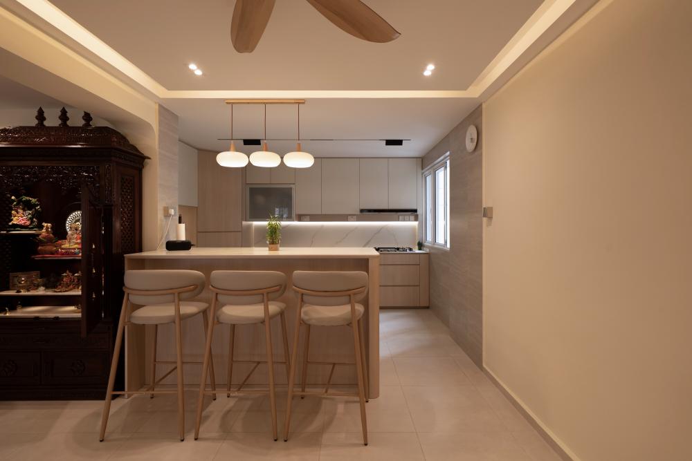 Modern Dining Room with Drop Light and Ceiling Light