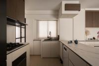 Contemporary Kitchen at Pinnacle @ Duxton II