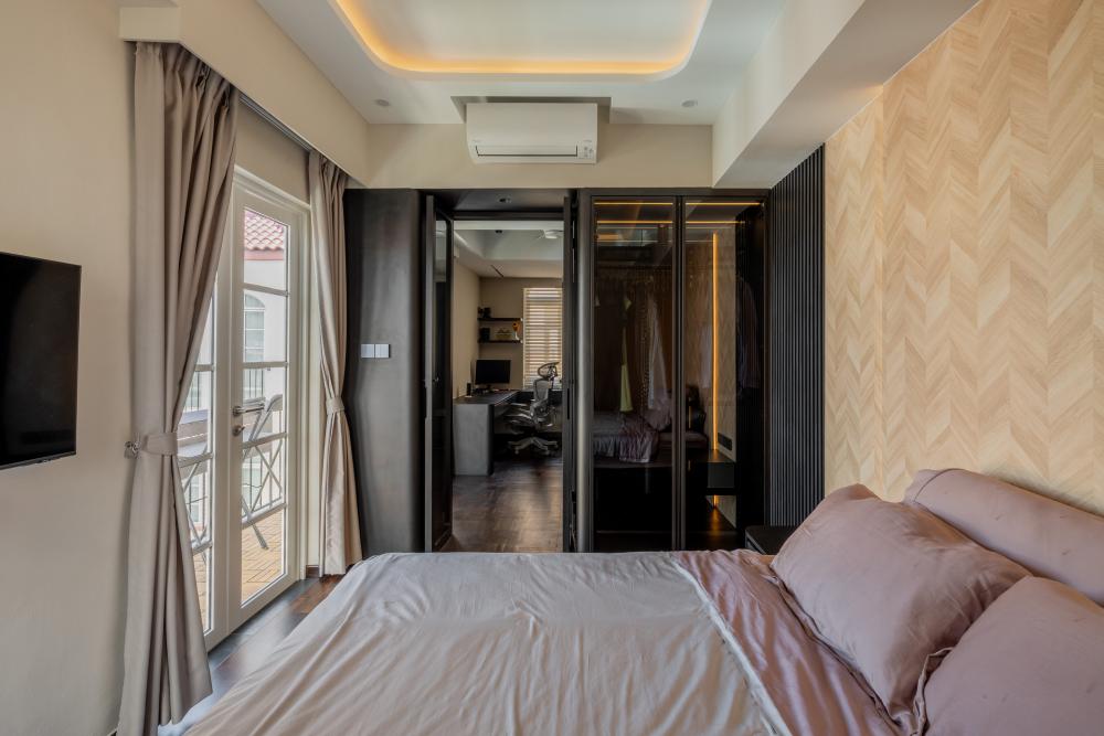 Minimalist Bedroom with Wood Flooring and Cove Lighting