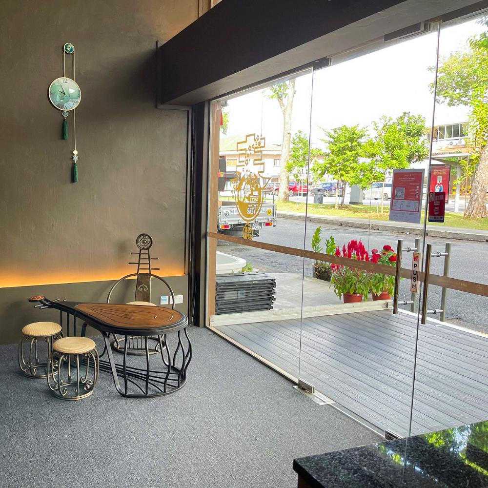 Modern Shopfront with Bay Window and Glass Door
