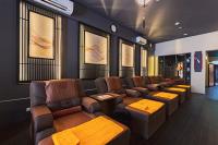 Modern Resale Commercial by Smart Renovation