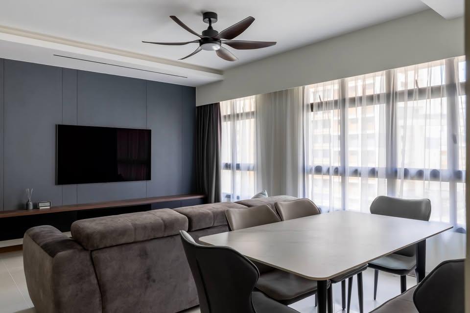 Modern Living Room with Sofa and TV