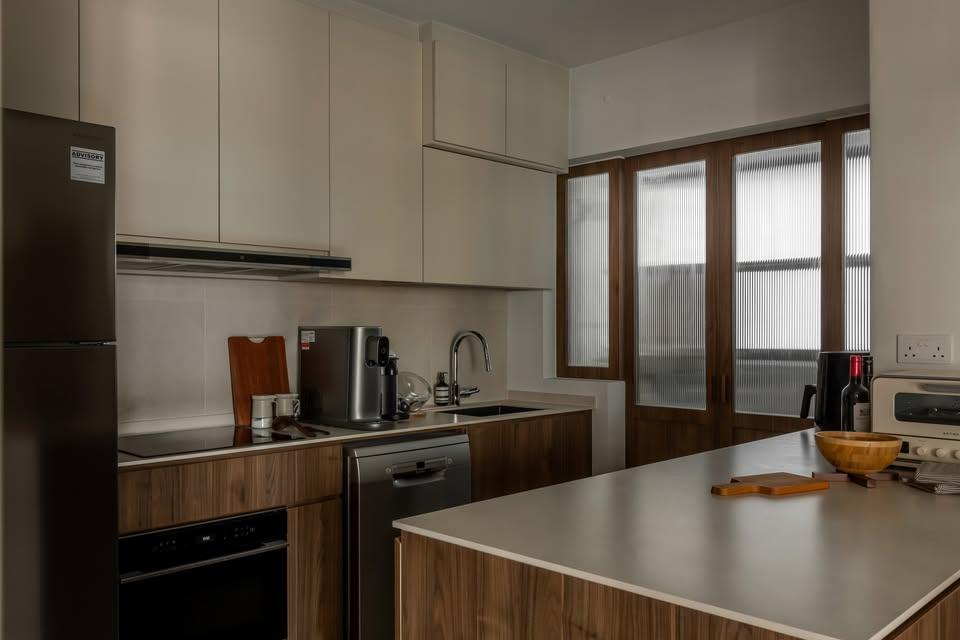 Minimalist Kitchen with Countertop and Kitchen Island