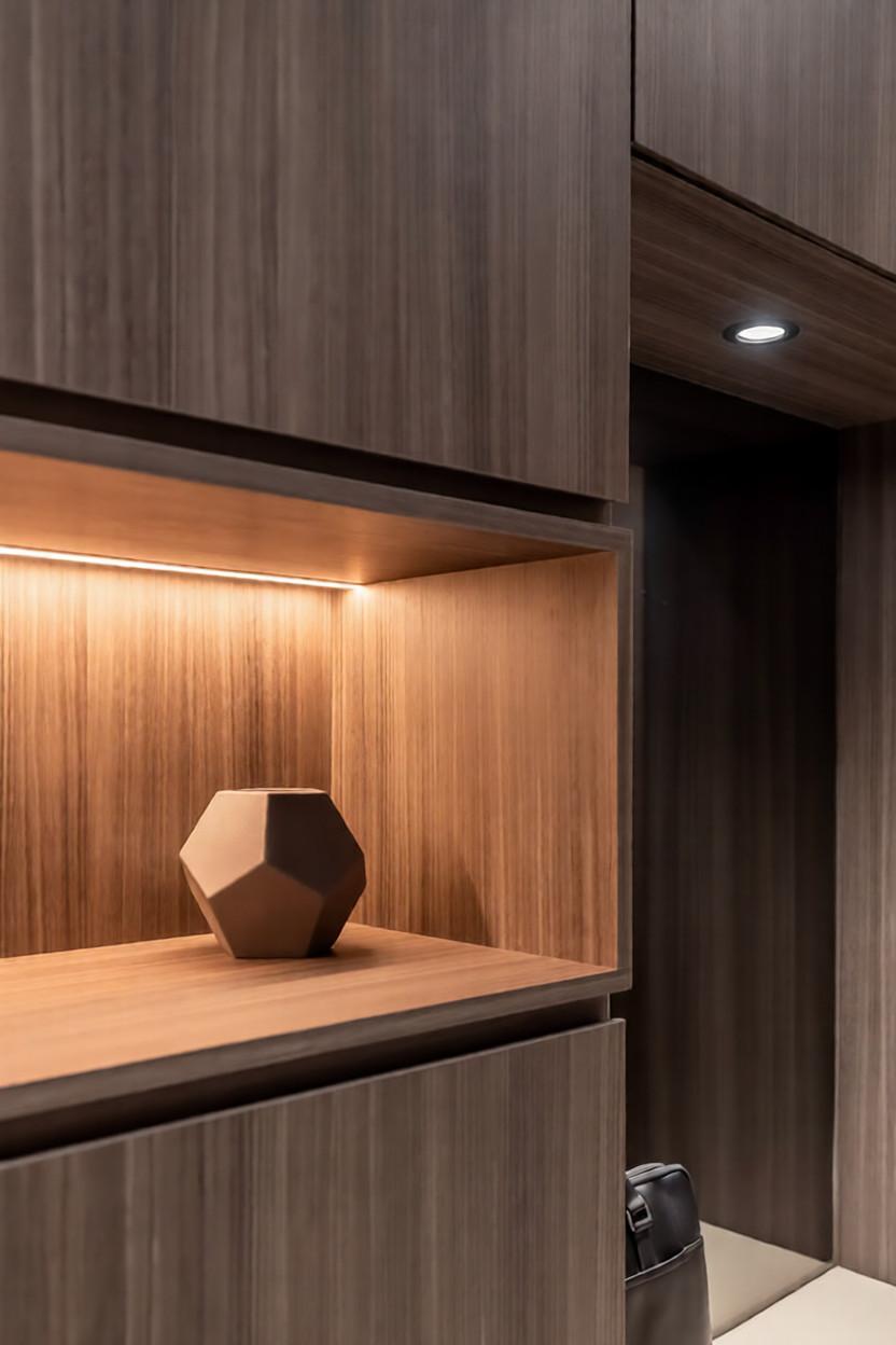Modern Entryway with Mirror and Small Storage