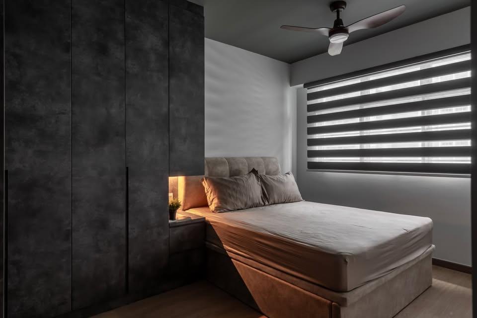 Contemporary Bedroom with Wardrobe and Queen Bed
