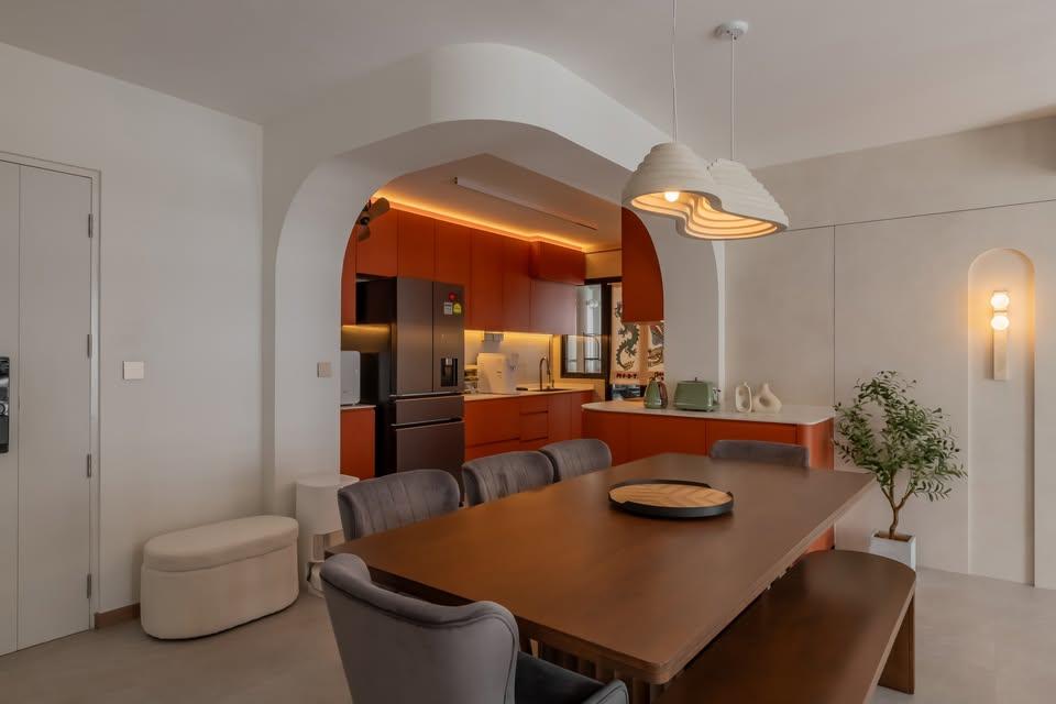 Modern Dining Room with Drop Light and Dining Table