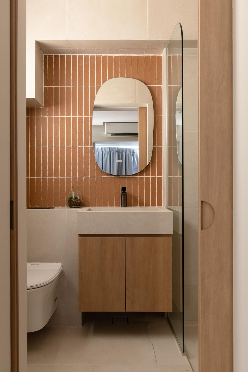Scandinavian Bathroom with Countertop and Homogeneous Tiles