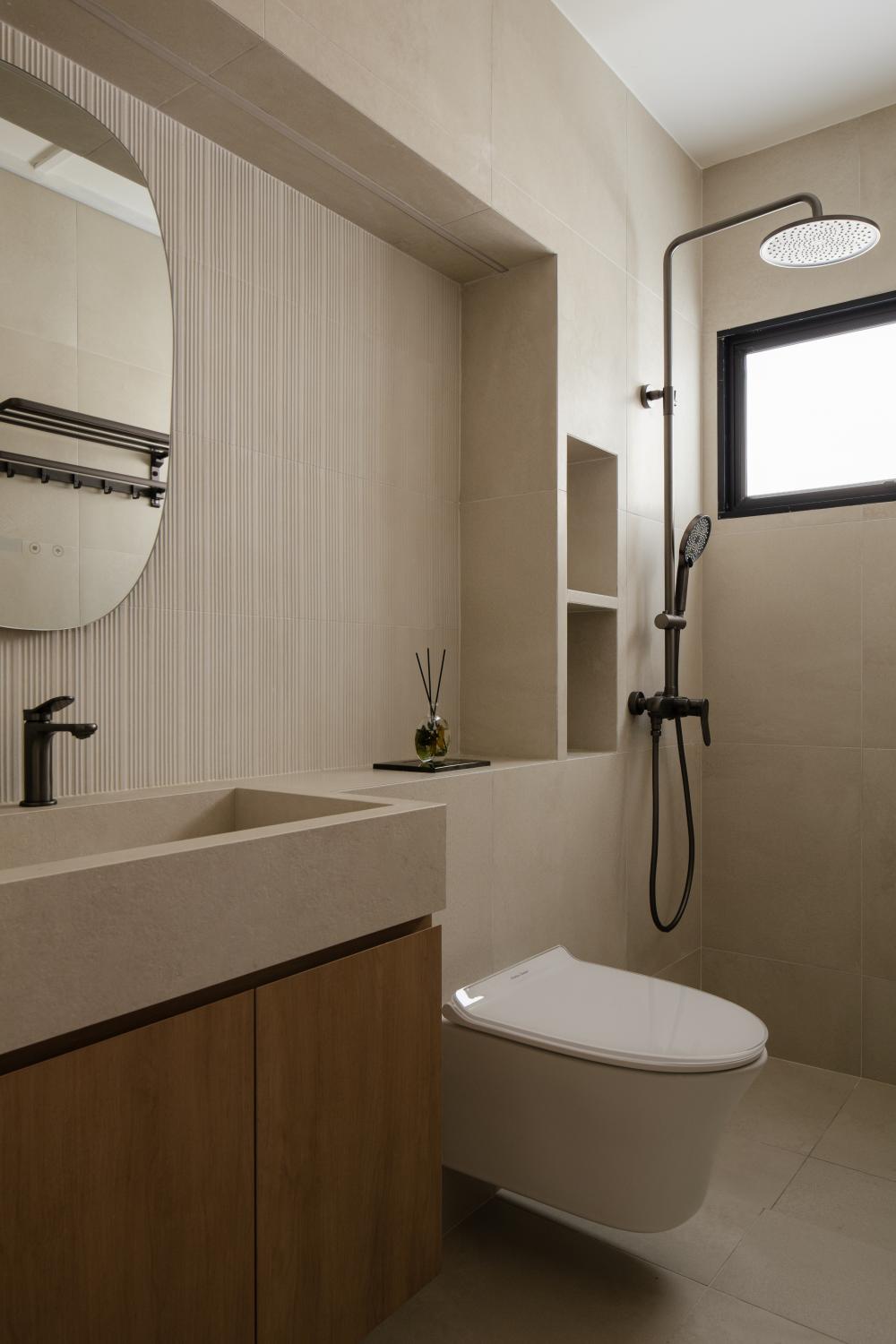 Scandinavian Bathroom with Countertop and Homogeneous Tiles