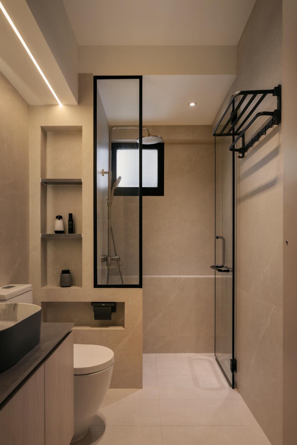 Modern Bathroom with Granite Floor and Mirror