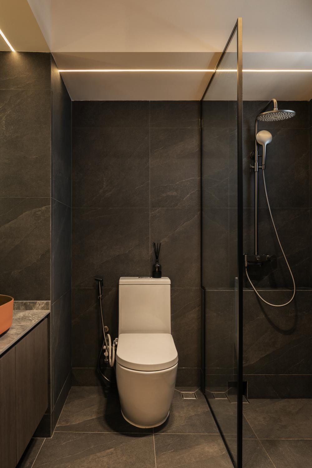 Modern Bathroom with Vinyl Flooring and Cement Floor