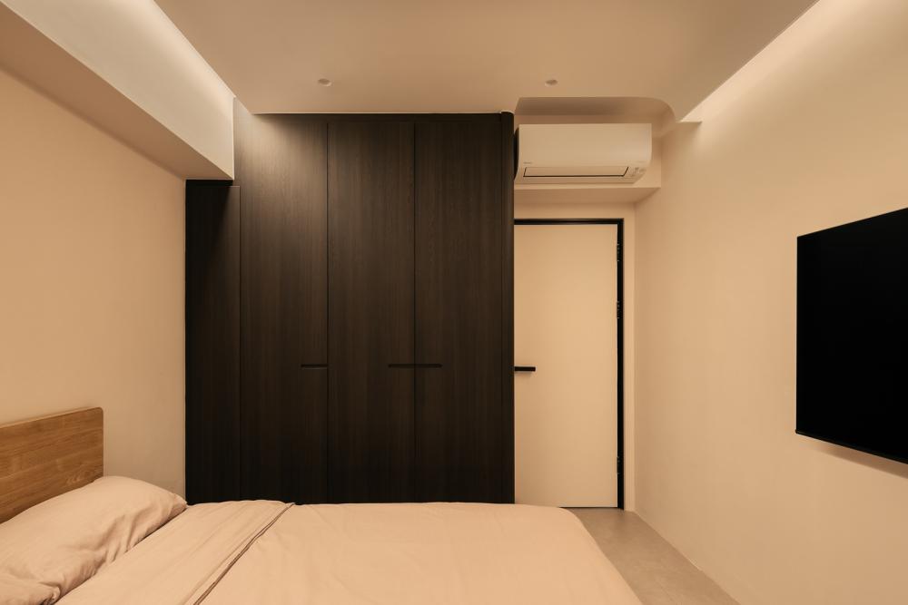 Modern Bedroom with Homogeneous Tiles and Wardrobe