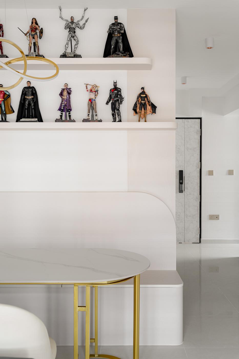 Modern Dining Room with Settee and Sofa