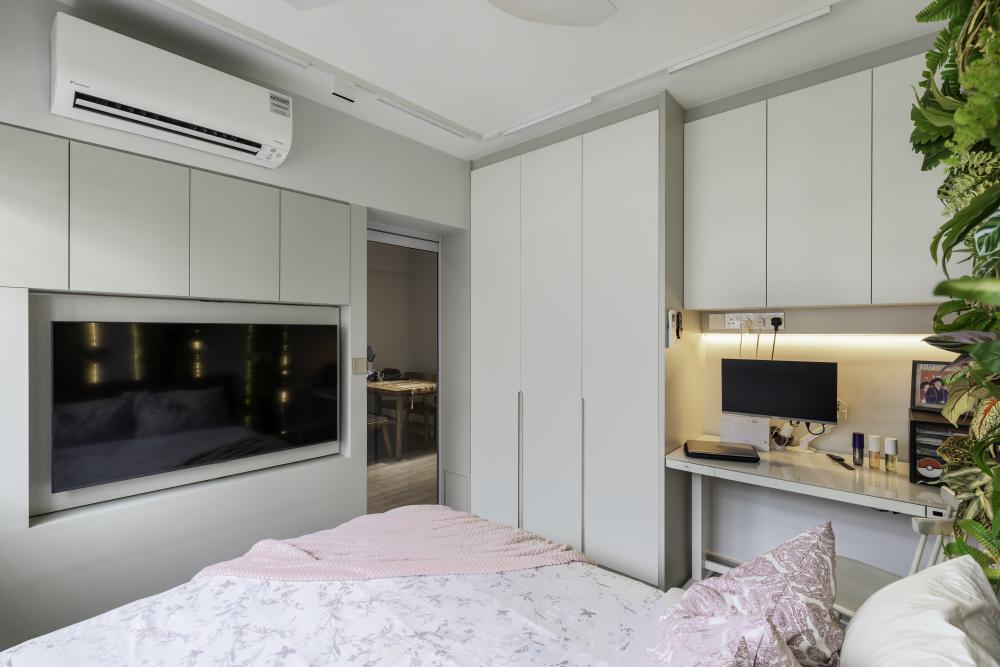 Modern Bedroom with Wardrobe and Bed