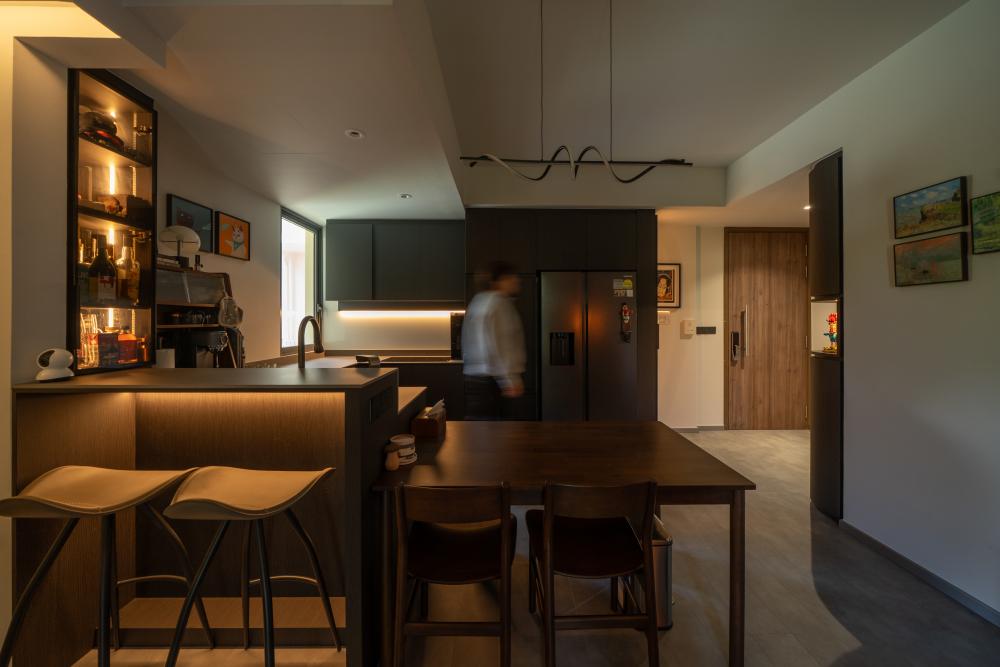 Industrial Kitchen with Kitchen Island and Open Kitchen
