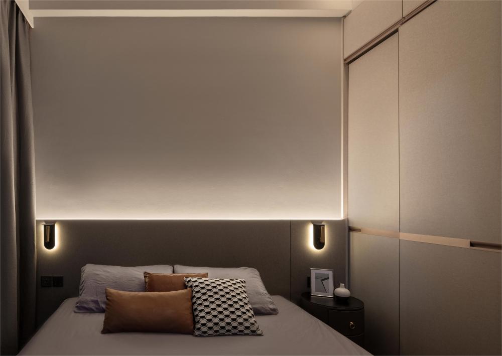 Modern Bedroom with Wardrobe and Sliding Wardrobe