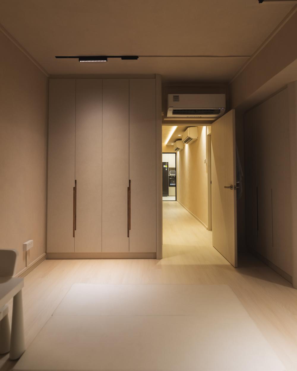 Minimalist Bedroom with Granite Floor and Marble Floor