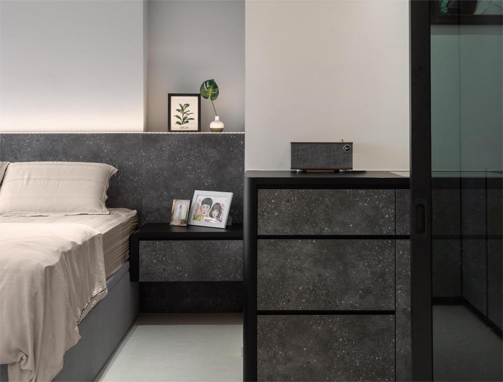 Contemporary Bedroom with Wardrobe and Sliding Wardrobe