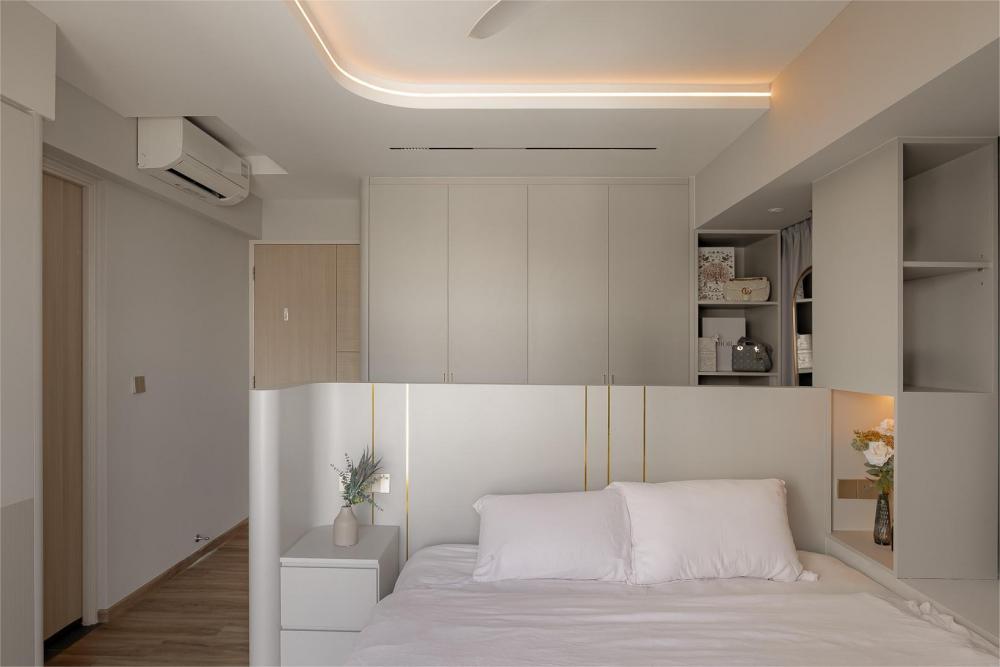 Modern Bedroom with Bed and Lighting
