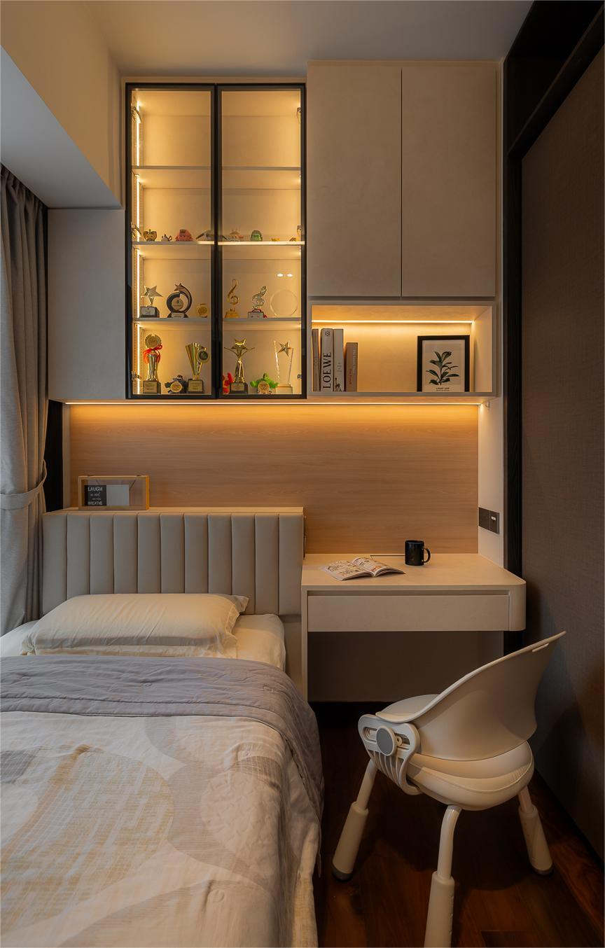 Modern Bedroom with Bed and Lighting