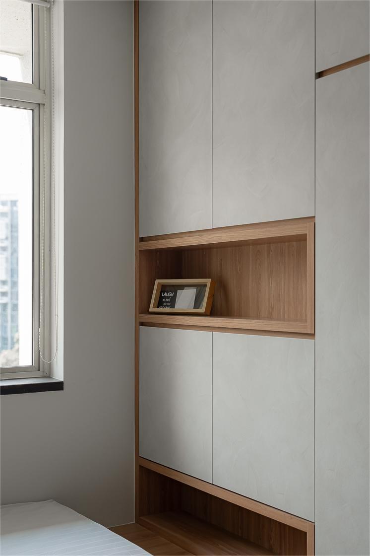 Modern Bedroom with Wardrobe and Bed