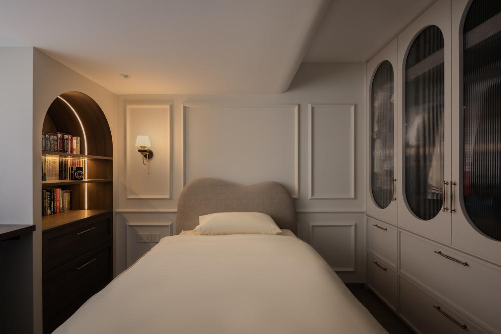 Modern Bedroom with Bookshelf and Bedside Table