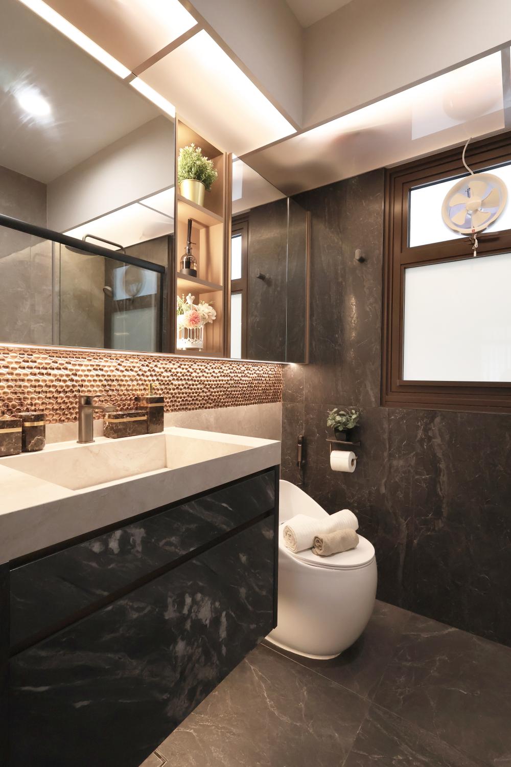 Modern Bathroom with Mirror and Shower Screen