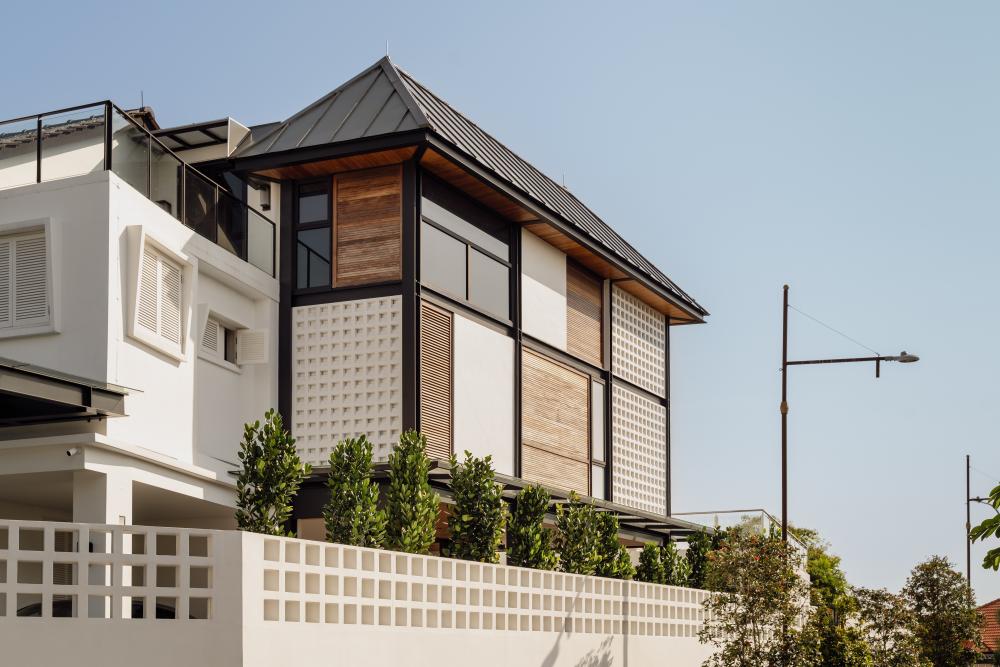 Vintage Courtyard with Feature Wall and Window Shutters