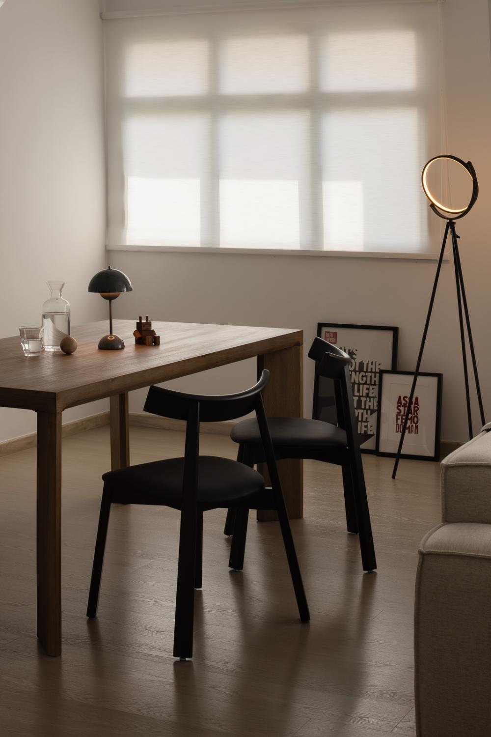 Minimalist Dining Room with Vinyl Flooring and Dining Table