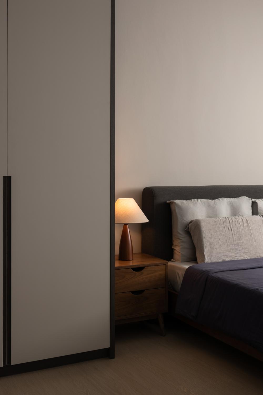 Minimalist Bedroom with Vinyl Flooring and Wardrobe