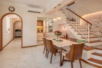 Eclectic Resale Condominium by MYD Pleasant Home Design