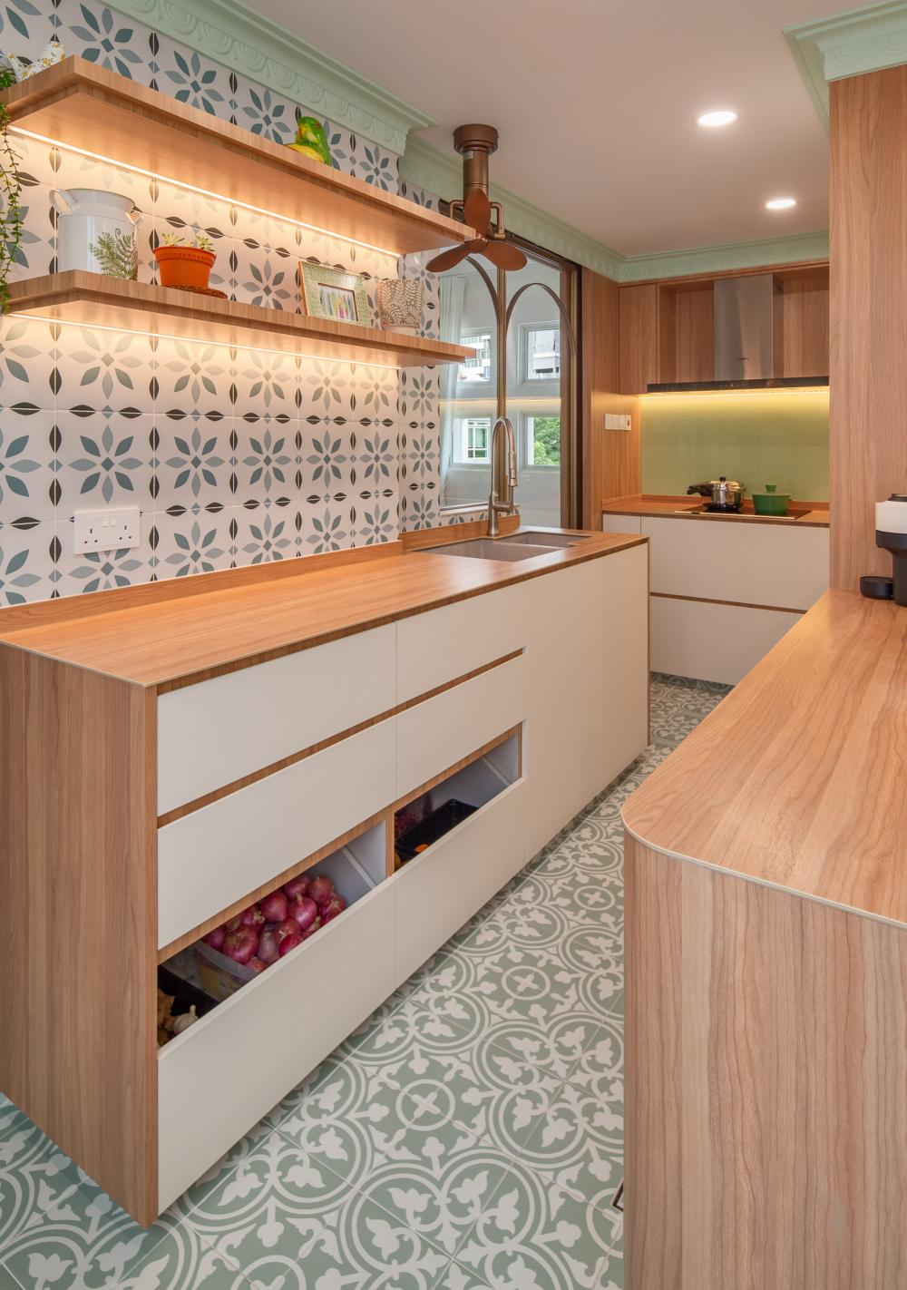 Eclectic Kitchen with Countertop and Homogeneous Tiles