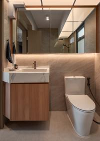   at 322B TENGAH DRIVE