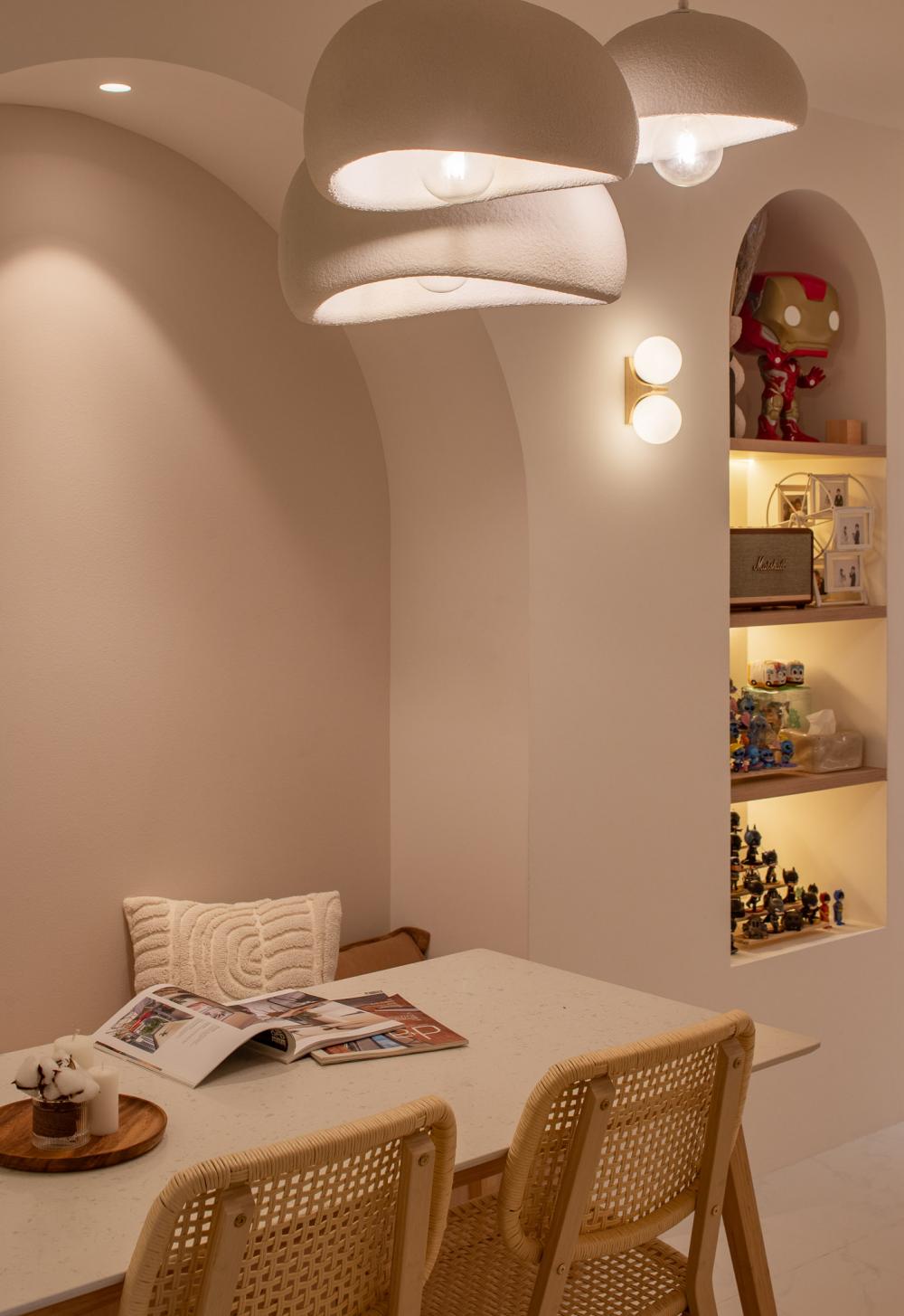 Minimalist Dining Room with Drop Light and Dining Table