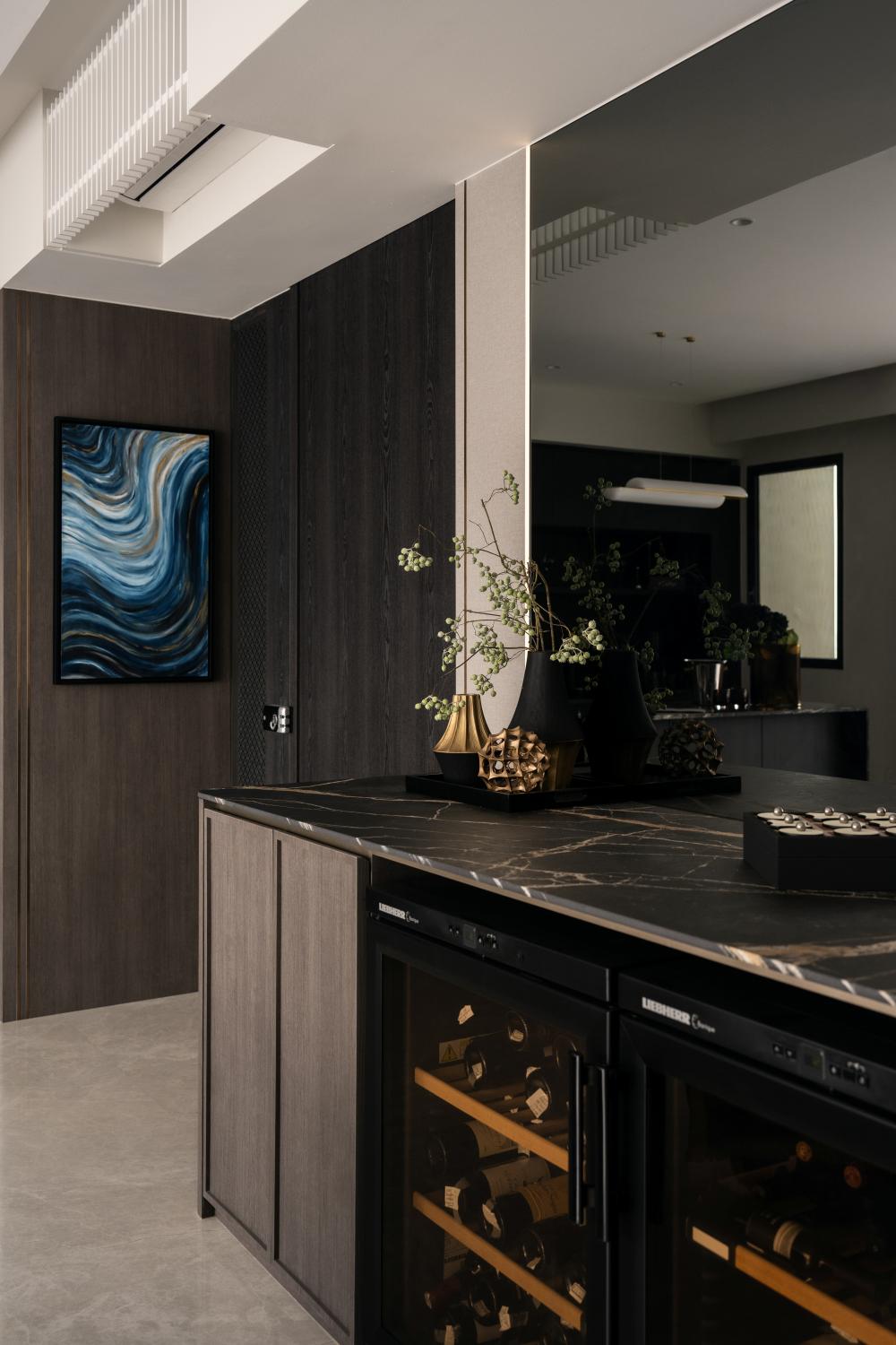 Modern Dining Room with Countertop and Cove Lighting