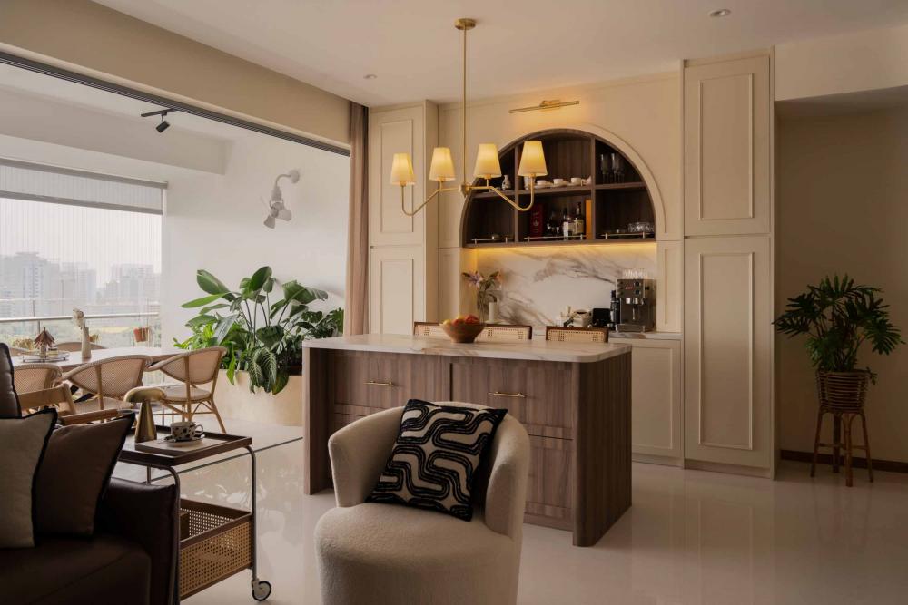 Contemporary Pantry with Kitchen Island and Breakfast Counter